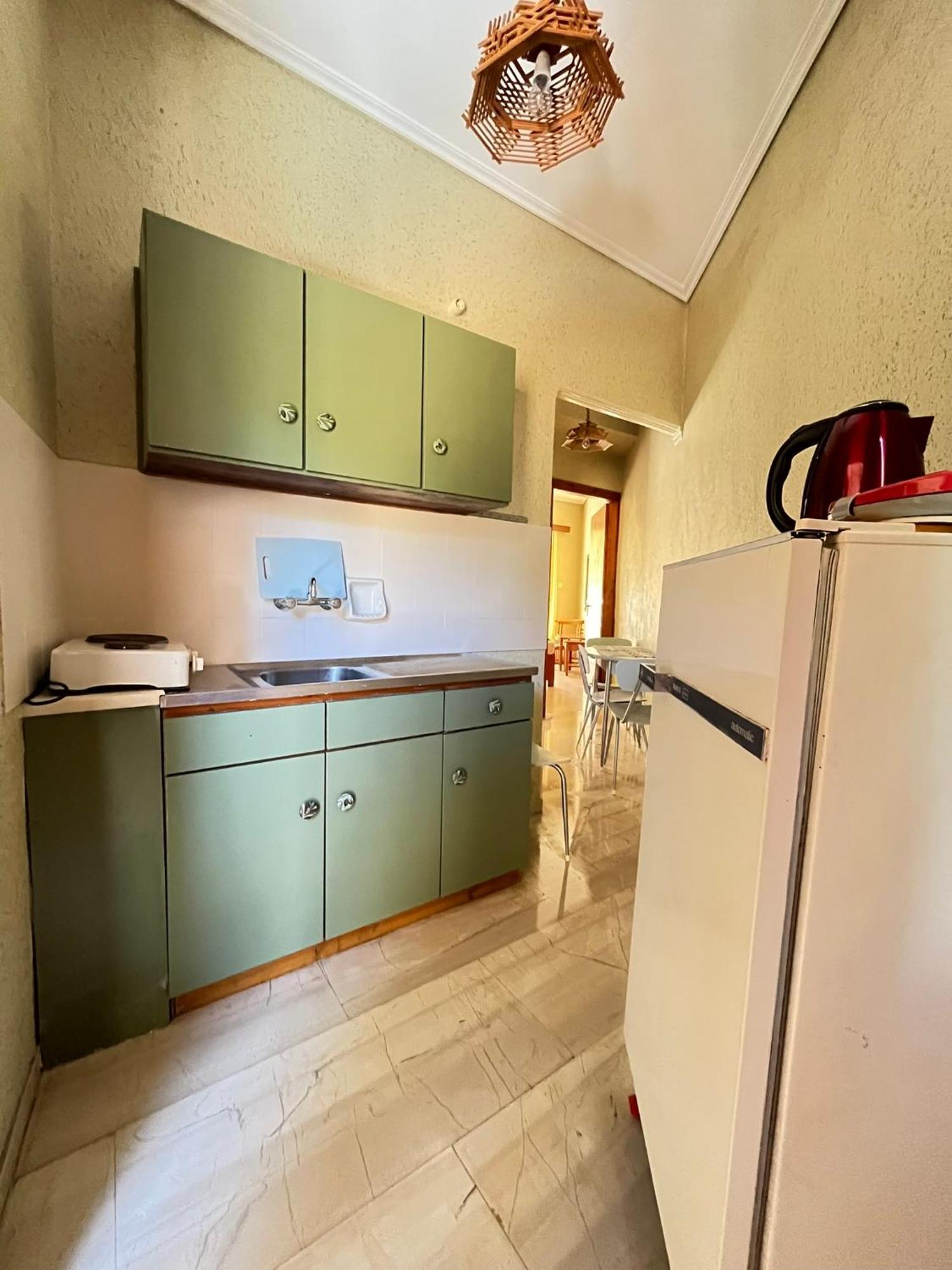 Oelia Rooms & Apartments Agia Marina  Extérieur photo
