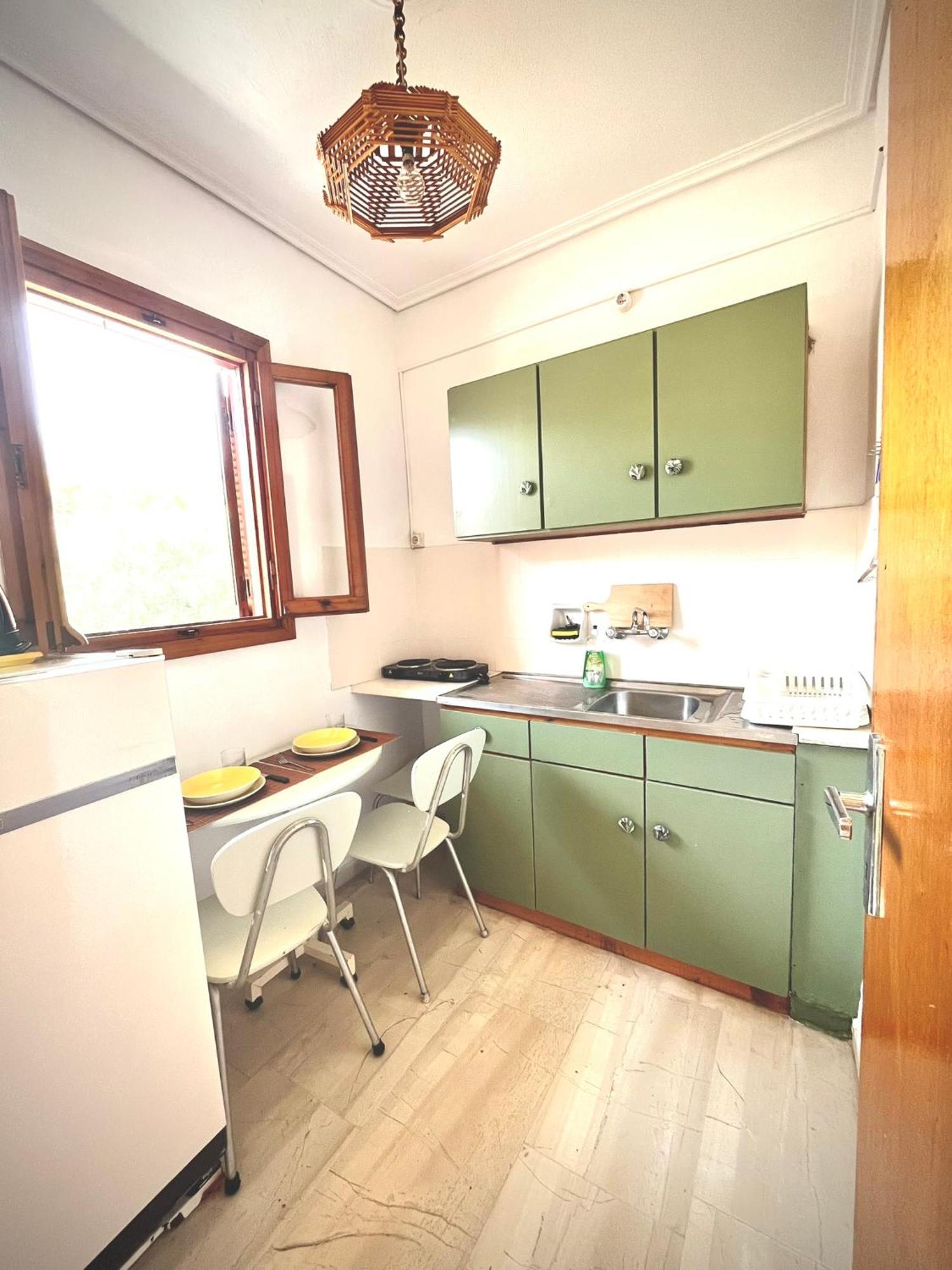 Oelia Rooms & Apartments Agia Marina  Extérieur photo
