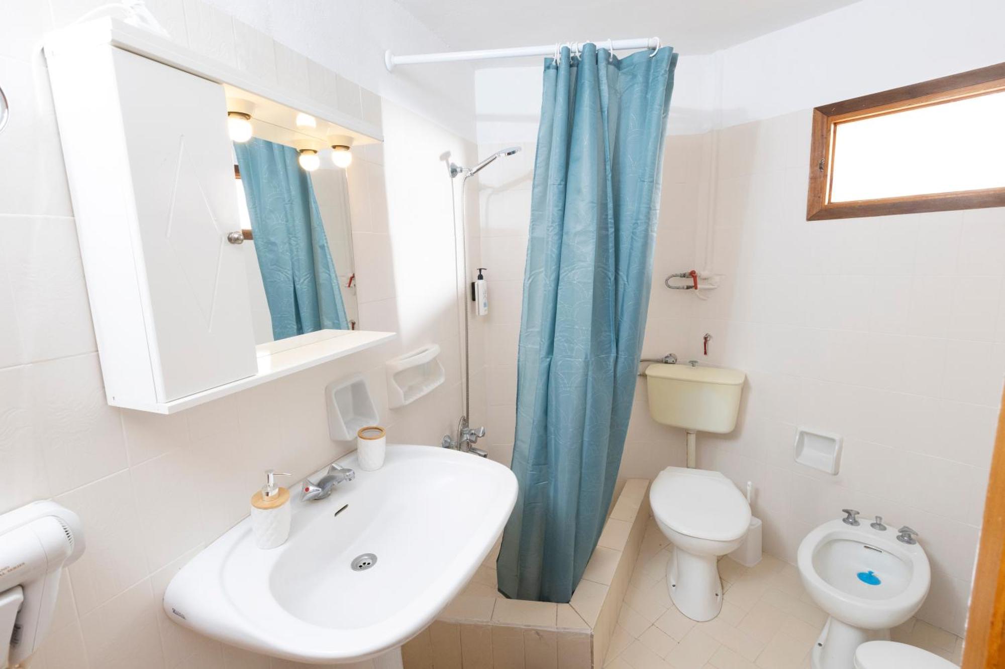 Oelia Rooms & Apartments Agia Marina  Extérieur photo