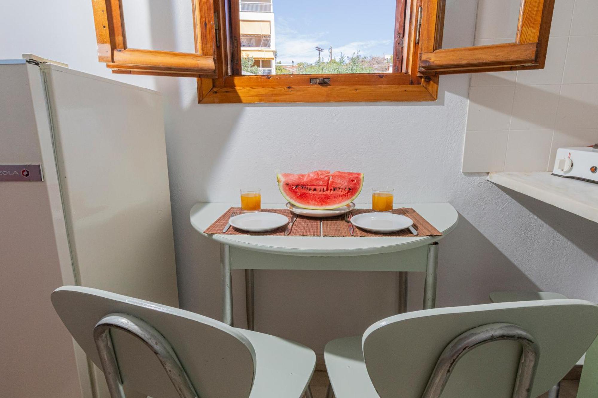Oelia Rooms & Apartments Agia Marina  Extérieur photo