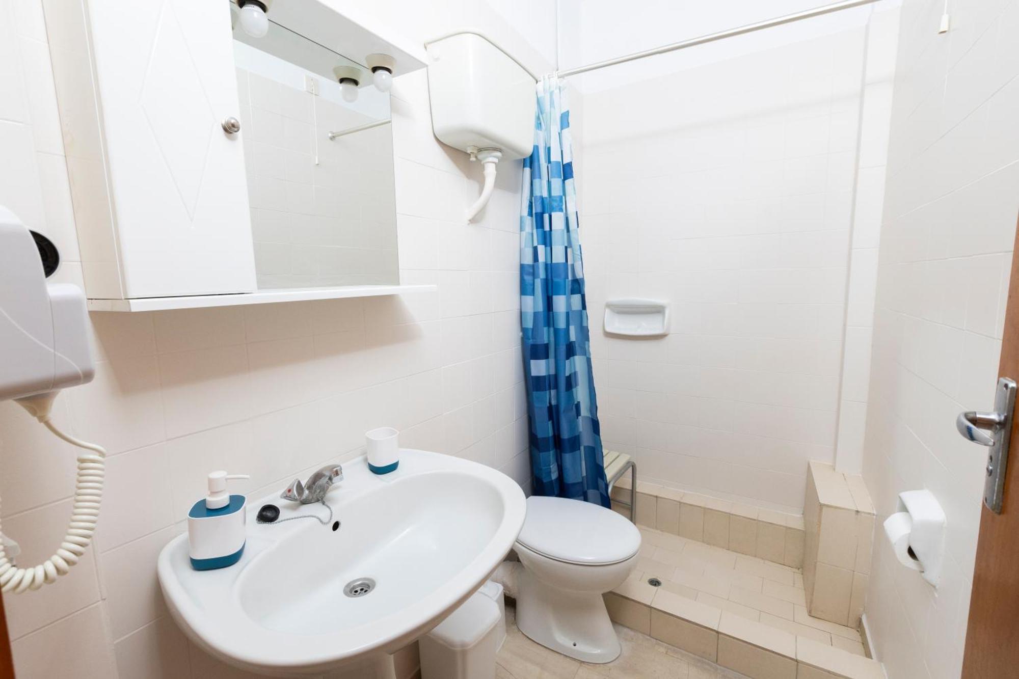 Oelia Rooms & Apartments Agia Marina  Extérieur photo